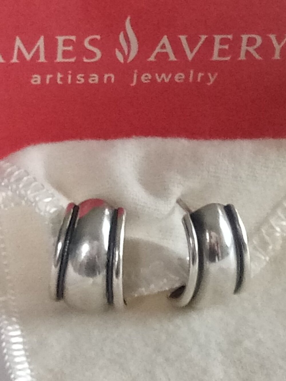 James Avery Retired Christina French Clip Earrings - Picture 3 of 7